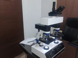 Indian Made Med county Farb beschichtetes forensisches Vergleichs mikroskop mit hochgenauem Vergleichs mikroskop - Product Image 4