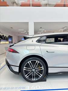 Byd Denza Z9 GT Hybride 2026 Denza Z9GT DM 2.0T 207 ch L4 Hybride Rechargeable Essence Voiture Moins Chère en Chine - Product Image 6