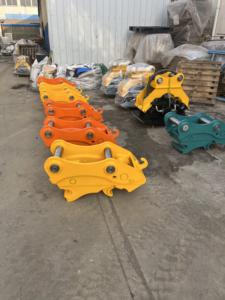 Piezas de maquinaria de construcción Excavadora Acoplador rápido hidráulico Enganche rápido para intercambiar Accesorio de excavadora - Product Image 6