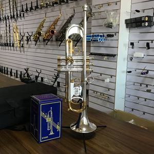 <span class=keywords><strong>Trompette</strong></span> Si Bémol Plaqué Argent Bicolore, Meilleure Vente, Haute Qualité et Pratique pour Débutants en Instruments de Musique (Vente en Gros) - Product Image 2