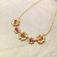 Neueste Kollektion Großhandel 925 Sterling Silber Natürlicher Rosa Saphir Blumen-Choker-Halskette Krappenfassung Luxus-Schmuck zum Verschenken