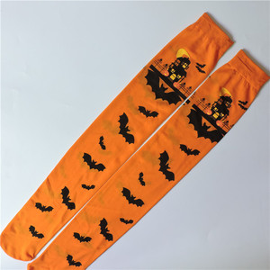 Medias altas hasta el muslo para Halloween, estampado de murciélagos naranja, ropa de fiesta para mujer - Product Image 1