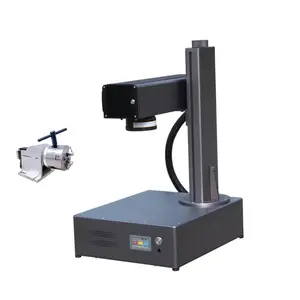 Máquina de grabado láser plegable 2.5D 3D JPT para pulsera de acero, oro y plata con enfoque automático