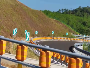 Corsia autostradale soffiaggio riflettente di avviso di sicurezza del traffico stradale EVA carico sabbia riempimento barriera Anti-impatto rotante - Product Image 5