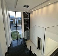Maison préfabriquée de luxe, structure en acier, maison mobile sur roues, maison de parc, chalet, résistance au feu, modulaire, entièrement meublée