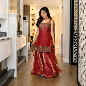 Conjunto Indio-Pakistaní con Bordado Naranja, Vestido Anarkali sin Mangas, Tela Tipo Seda, Dupatta, para Bodas y Festivales - Product Image 1