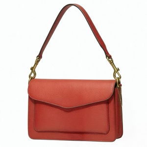 Sac bandoulière en cuir véritable pour femme, sac à main enveloppe sublimable, sac à bandoulière pour usage quotidien - Product Image 4