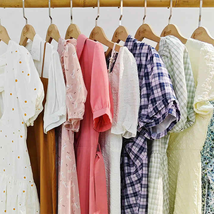 Low Price Wholesale Cheap Womens Clothes Bulk Clothing Shipping Shop Wholesale Clothing Tops Dress Used Clothes