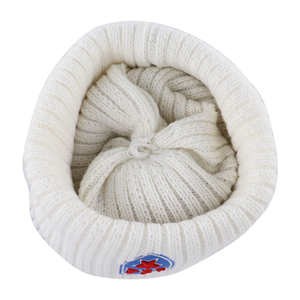 Gorro de Invierno Personalizado con Puño, Pompón y Logotipos Jacquard de Fábrica - Product Image 5