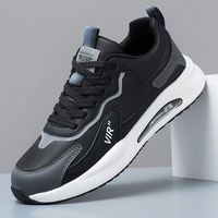 Chaussures de course pour hommes Automne 2025 Nouveau dessus en PU Semelle intermédiaire en EVA Semelle souple Augmentation de la hauteur Lacets Respirant Doublure en maille Décontracté