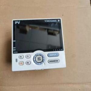 Contrôleur de température avancé Yokogawa Ut35a, prend en charge 4 points de mesure, bornes d'alarme indépendantes - Product Image 3
