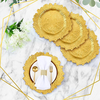 Assiettes de présentation de luxe 13 pouces en plastique doré pour dîner, mariage, fête, avec bord festonné métallique