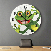 Design grenouille moderne MDF horloge murale mouvement à quartz affichage numérique avec aiguille décoration de la maison boîte à face unique emballée