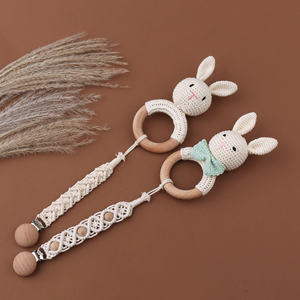 Fabbrica direttamente vendite Baby Weave ciuccio Clip Crochet Bunny Rabbit massaggiagengive sonaglio con campane anelli di legno giocattoli per bambini - Product Image 5