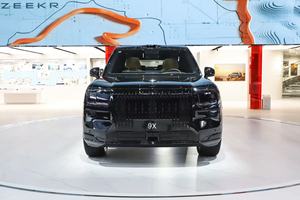 Fabricante Chino Vende al por Mayor Geely Zeekr 9X, SUV Eléctrico con Autonomía de 700 km NEDC, <span class=keywords><strong>Carga</strong></span> Rápida de 150 kW, Vehículo de Nueva Energía - Product Image 3
