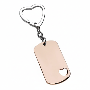 Porte-clés en forme de cœur en or rose avec étiquette découpée pour personnalisation et offrande en cadeau - Product Image 2