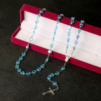 Collier de chapelet catholique coloré avec perles en plastique, idéal pour Pâques, baptême, communion, croix, bijoux d'église, vente en gros