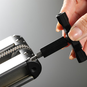 Set di 24 Cacciaviti a Cricchetto Multi-Bit - Nuovo Kit di Utensili di Precisione Magnetici <span class=keywords><strong>per</strong></span> Elettronica/Auto/Riparazioni Domestiche - Product Image 3