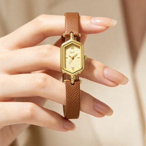 Reloj de cuarzo para mujer con cadena en forma de corazón, esfera de mariposa, reloj de pulsera vintage a la moda para mujer - Product Image 5