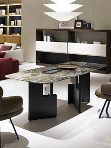 Juego de Comedor con Cubierta de Mármol Premium - Muebles Elegantes y de Lujo para Reuniones en Mansiones y Apartamentos - Product Image 4