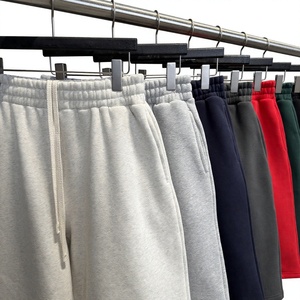 Shorts en molleton personnalisés pour hommes, shorts en coton confortables, shorts de sport décontractés pour la gym et le fitness - Product Image 3
