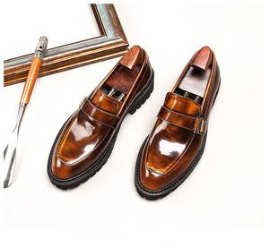 Chaussures décontractées imperméables Oxford Groom Evergreen pour hommes, chaussures de créateur pour mariage d'hiver, bout pointu, antidérapantes, adaptées au bureau et aux affaires - Product Image 3