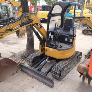 Excavatrice d'occasion CAT303.5 de 3,5 tonnes, très demandée, excellente qualité, origine Japon, avec certifications CE et EPA - Product Image 5