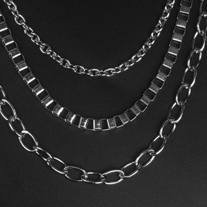 Cadena de cintura metálica de tres capas estilo Hip Hop Yueli con colgante de candado, aleación de zinc plateada, cadena corporal unisex de moda para uso diario. - Product Image 2