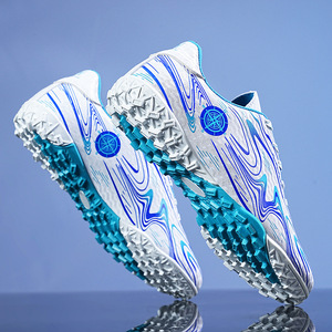 Chaussures de football pour garçons, tige synthétique, semelle extérieure en caoutchouc, semelle intermédiaire en EVA, doublure en mesh, pour entraînement printanier sur terrain en herbe - Product Image 1