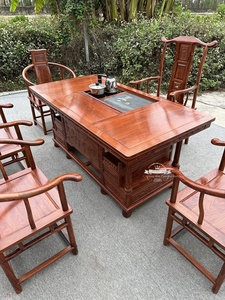 Mesa de Té de Madera Maciza de Sándalo Rojo y Caoba con Diseño de Peonía, Mesa de Recepción con Encaje de Espiga y Tenón, Mesa de Té de Madera - Product Image 1