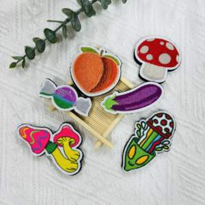 Custom Design Letters Geprägtes Marken etikett 3d Logo Wärme übertragungs stickerei kunden spezifisch aufkleben <span class=keywords><strong>Patches</strong></span> für Kleidung - Product Image 3