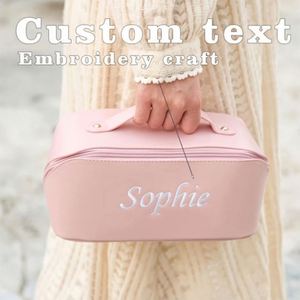 Trousse de Toilette Portable Grande Capacité pour Femme en PU, Imperméable, à Ouverture Plate, avec Logo Brodé, pour Maquillage et Voyage - Product Image 1