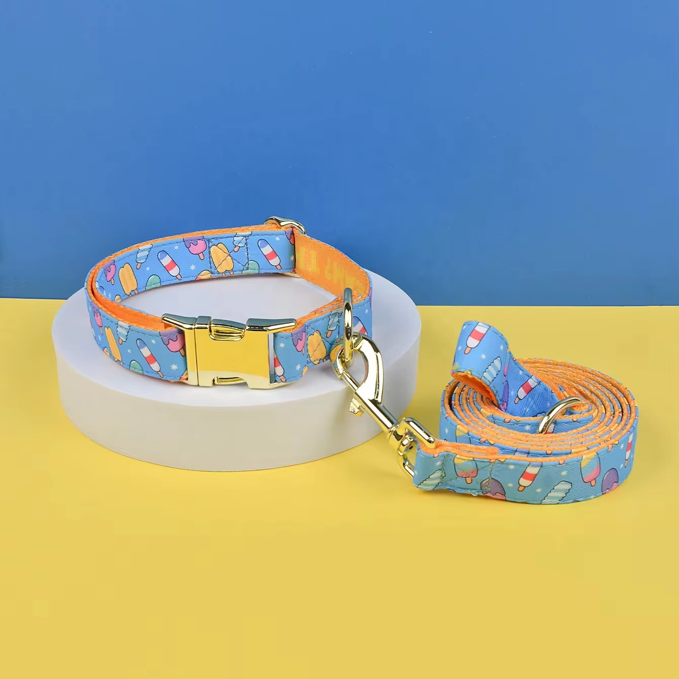 Ice Cream Collar + Leash
