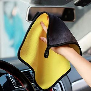 Serviette de lavage de voiture en microfibre douce 600 g/m² 100 % polyester, tissu en polaire corail à séchage rapide pour l'entretien et le nettoyage des voitures avec logo imprimé - Product Image 3