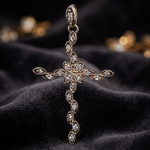 Nuevo Colgante de Cruz Chapado en Oro con Circonita Cúbica y Perla Plateada - Joyería de Estilo Religioso Cristiano, Certificado por Terceros, Unisex - Product Image 3