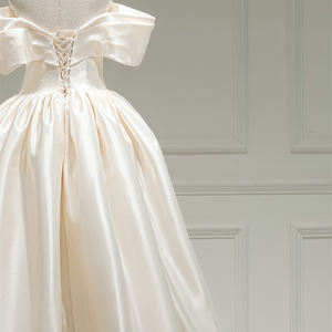 Marfil satén sin tirantes <span class=keywords><strong>una</strong></span> línea vestido de novia manga casquillo con flor vestido de novia RL291 - Product Image 6