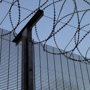 CE Certified Black Powder Coated Galvanized High Security Wire <strong>Mesh</strong> Fence - Product Image 3