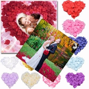 Offre Spéciale Vente en gros Mariage Artificielle Real Touch Soie Satin Rose Pétale de fleur Pétales de <span class=keywords><strong>fleurs</strong></span> décoratifs - Product Image 3