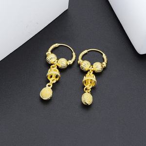 Wholesale Price <b>Fashion</b> Gold Plated Brass <b>Hoop</b> Drop <b>Earrings</b> <b>Hoop</b> <b>Earring</b> Dangling New <b>Earring</b> Designs Girls Jewelry Accessories - Product Image 3