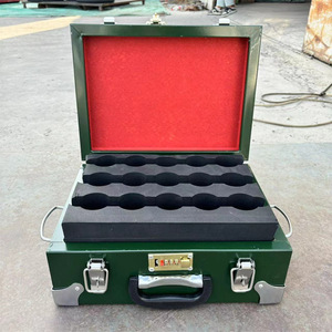 Boîte anti-explosion verte en plastique pour l'industrie chimique avec poignée et serrure - Product Image 2