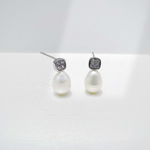 Boucles d'oreilles uniques vintage en argent sterling 925 plaqué or 18 carats, nœud géométrique, perles baroques pour femmes, usage quotidien - Product Image 3
