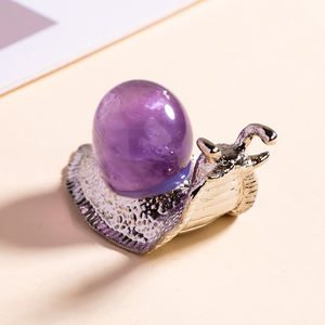 Venta al por mayor de Adorno de <span class=keywords><strong>Caracol</strong></span> de Piedra Amatista Brasileña Natural Pulida para Decoración del Hogar, Sanación de Chakras y Meditación - Product Image 3