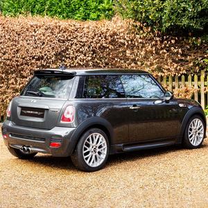 Para <span class=keywords><strong>MINI</strong></span> COOPER S R55 <span class=keywords><strong>R56</strong></span> R57 R58 R59 Kits de carrocería Parachoques delantero Parachoques trasero Faldones laterales Rejilla - Product Image 4