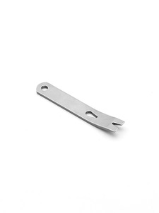 Equipo de camping al aire libre, pequeña tabla para desenredar clavos, herramienta multifuncional de acero inoxidable para llavero EDC - Product Image 1
