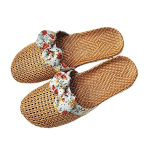 Tappetino Estivo da <span class=keywords><strong>Donna</strong></span> <span class=keywords><strong>in</strong></span> <span class=keywords><strong>Paglia</strong></span> di Lino Fresco <span class=keywords><strong>Ciabatte</strong></span> Intrecciate <span class=keywords><strong>in</strong></span> Bambù con Fiocco - Product Image 2