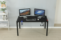 Bureau de jeu d'ordinateur de bureau de grande taille Ada Four Legs Heavy Large Load avec système de gestion des câbles