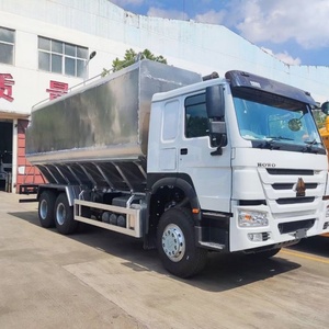 Camión de Entrega de Alimentos a Granel Sinotruk Howo 8x4 Diésel Nuevo Manual de 30 Toneladas con 3 Compartimentos - Product Image 4
