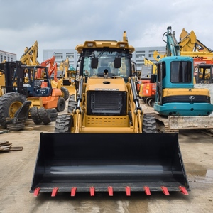 รถตักล้อยาง CAT 420F มือสอง สภาพดี รักษาอย่างดี ยี่ห้อ Caterpillar รุ่น CAT420f 420f2 ขายรถตักล้อยางมือสอง - Product Image 4