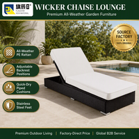 Chaise longue en osier avec dossier réglable, chaise longue de patio extérieure avec coussin