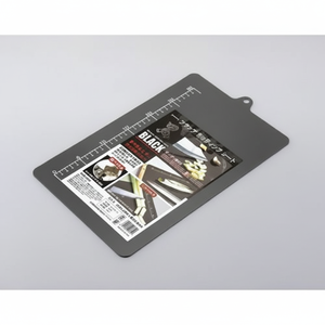 Feuille de découpe en plastique noir pour ustensiles - Product Image 1